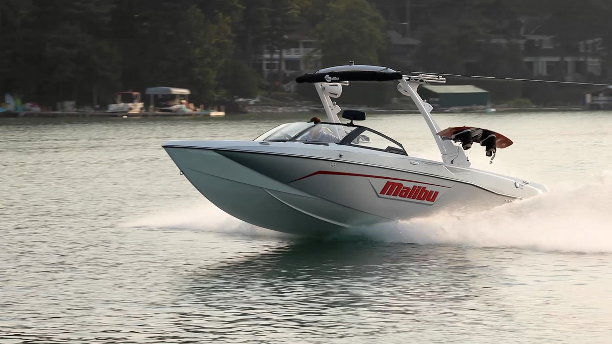 Introducing The 2022 Malibu 23 LSV